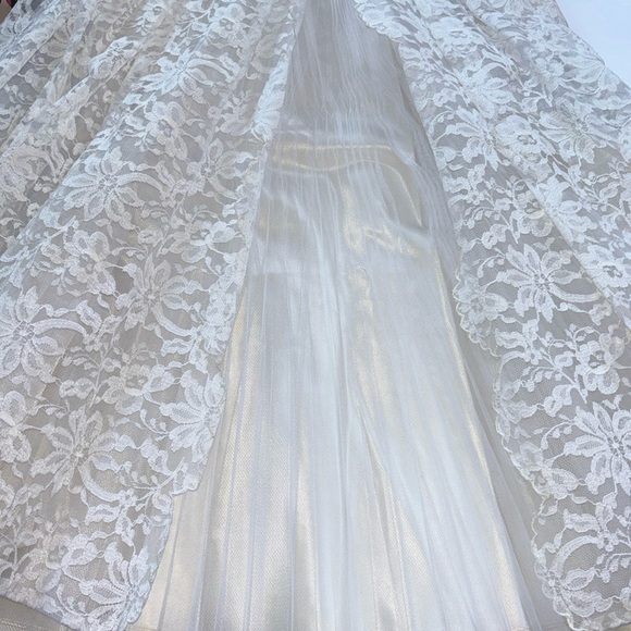 Lace Wedding Dress Vintage 1950s Collar Lace & Satin Wedding Long Sleeve - Picture 12 of 16